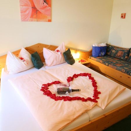 Hotel Garni Oasis Loipersdorf Jennersdorf Kamer foto