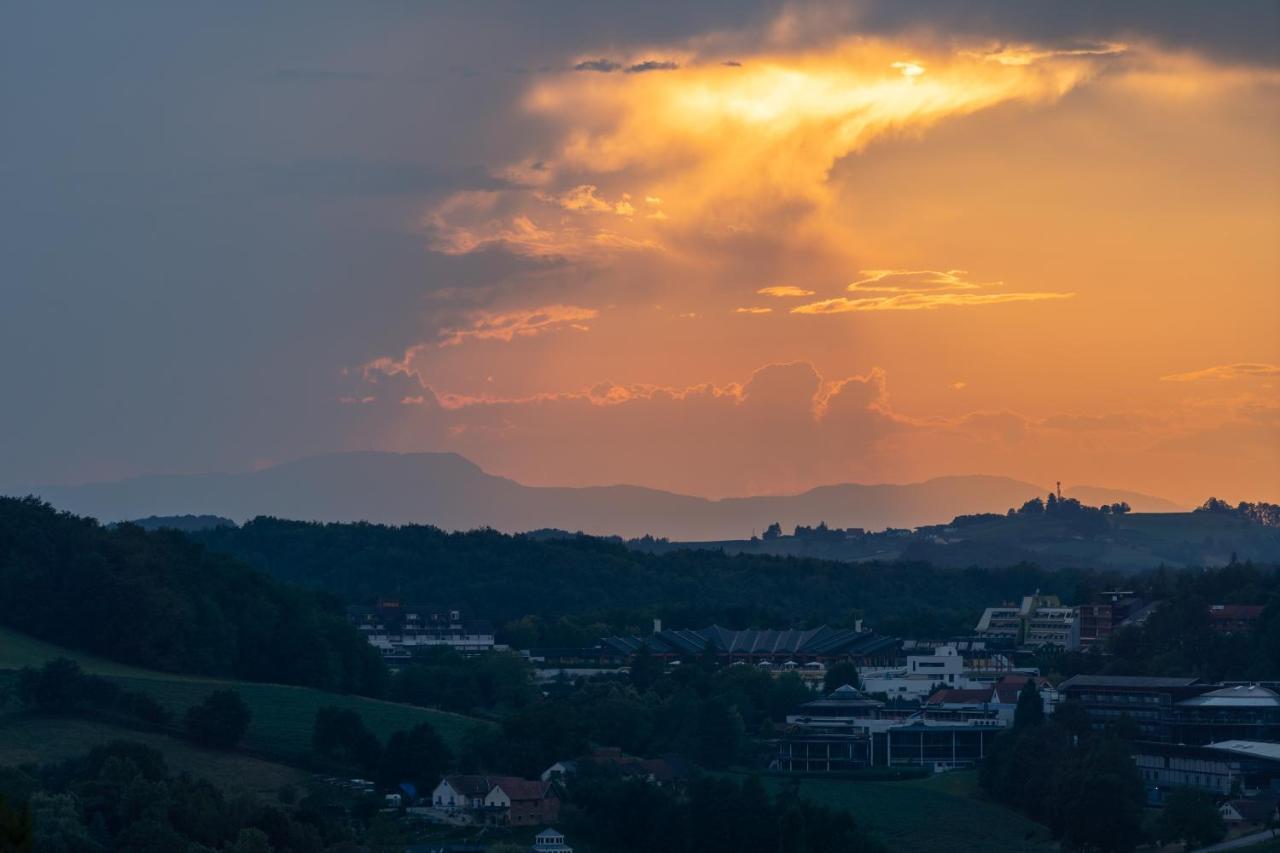 Hotel Garni Oasis Loipersdorf Jennersdorf Buitenkant foto