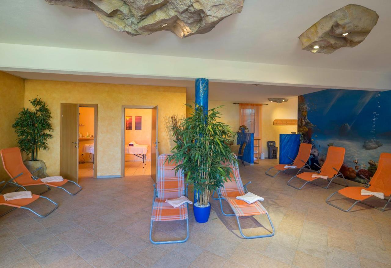 Hotel Garni Oasis Loipersdorf Jennersdorf Buitenkant foto