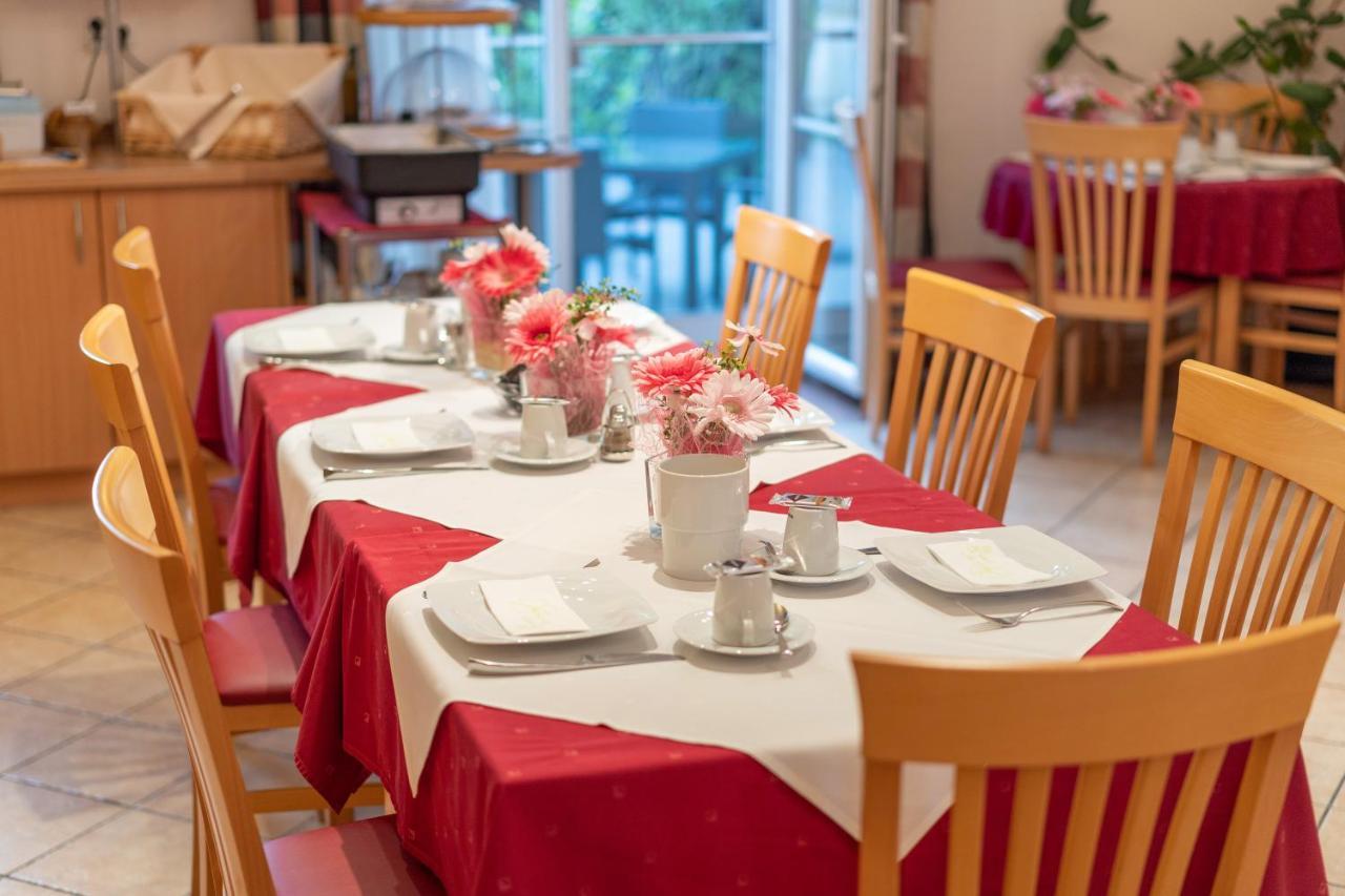 Hotel Garni Oasis Loipersdorf Jennersdorf Buitenkant foto