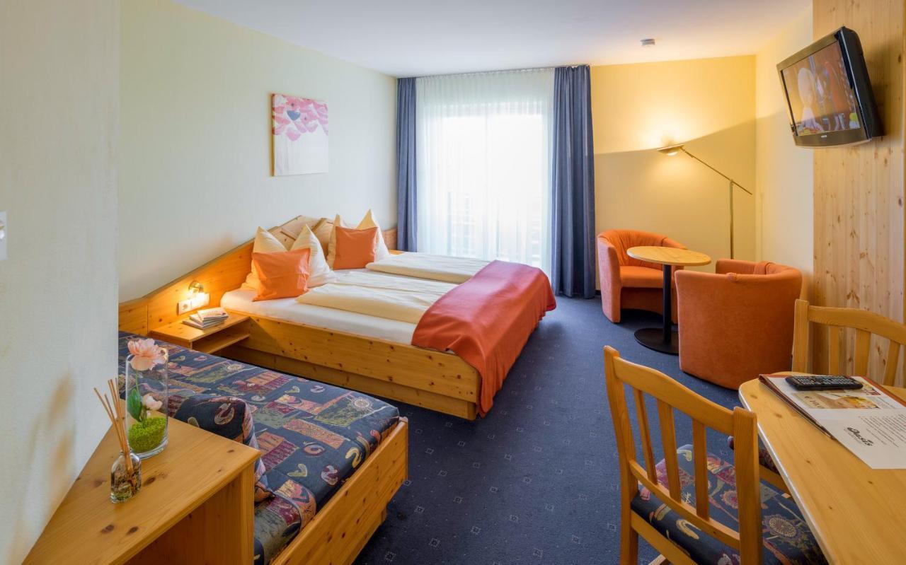 Hotel Garni Oasis Loipersdorf Jennersdorf Buitenkant foto
